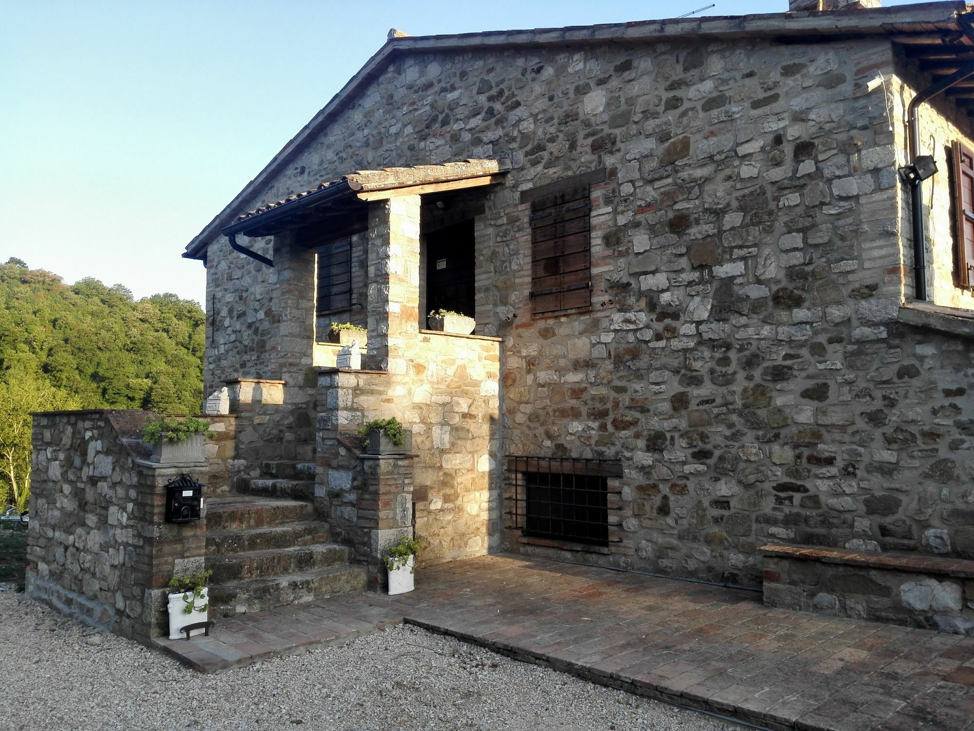 Casale Le Orme Bed & Breakfast Todi Exterior photo